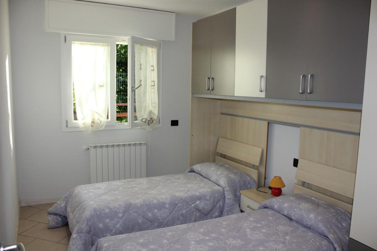 Casa Simone Apartment โอเมญา ภายนอก รูปภาพ